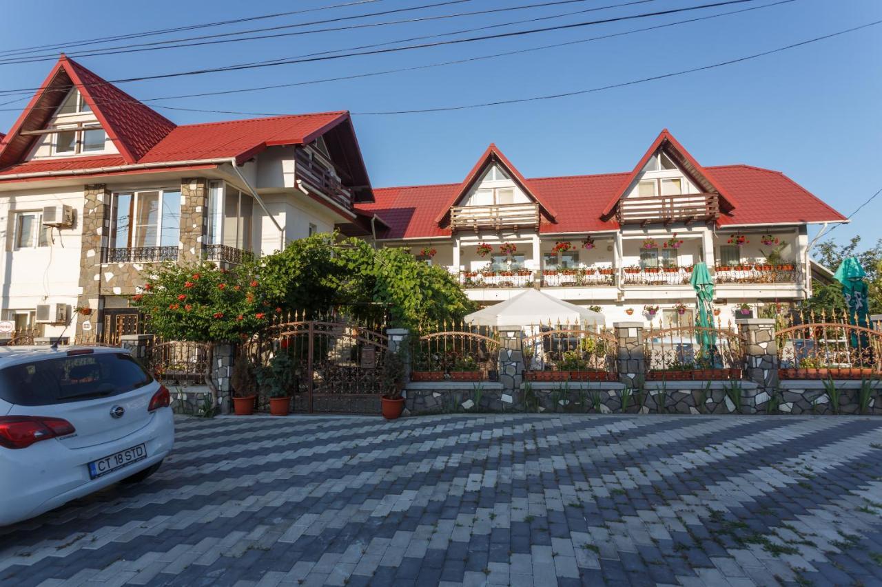 Pensiunea Adriana Costinești Exterior foto